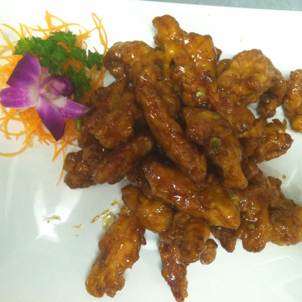 Order 86. General Tso's Chicken food online from Tasty Fusion store, Lyndhurst on bringmethat.com
