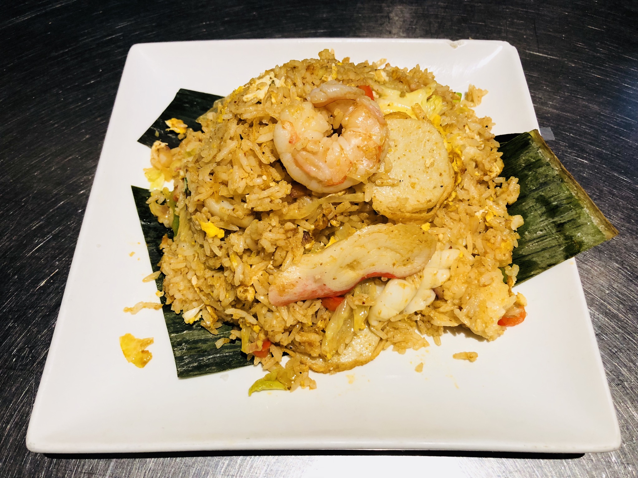 Order F7. Pattaya Fried Rice food online from WK Restaurant store, New York on bringmethat.com