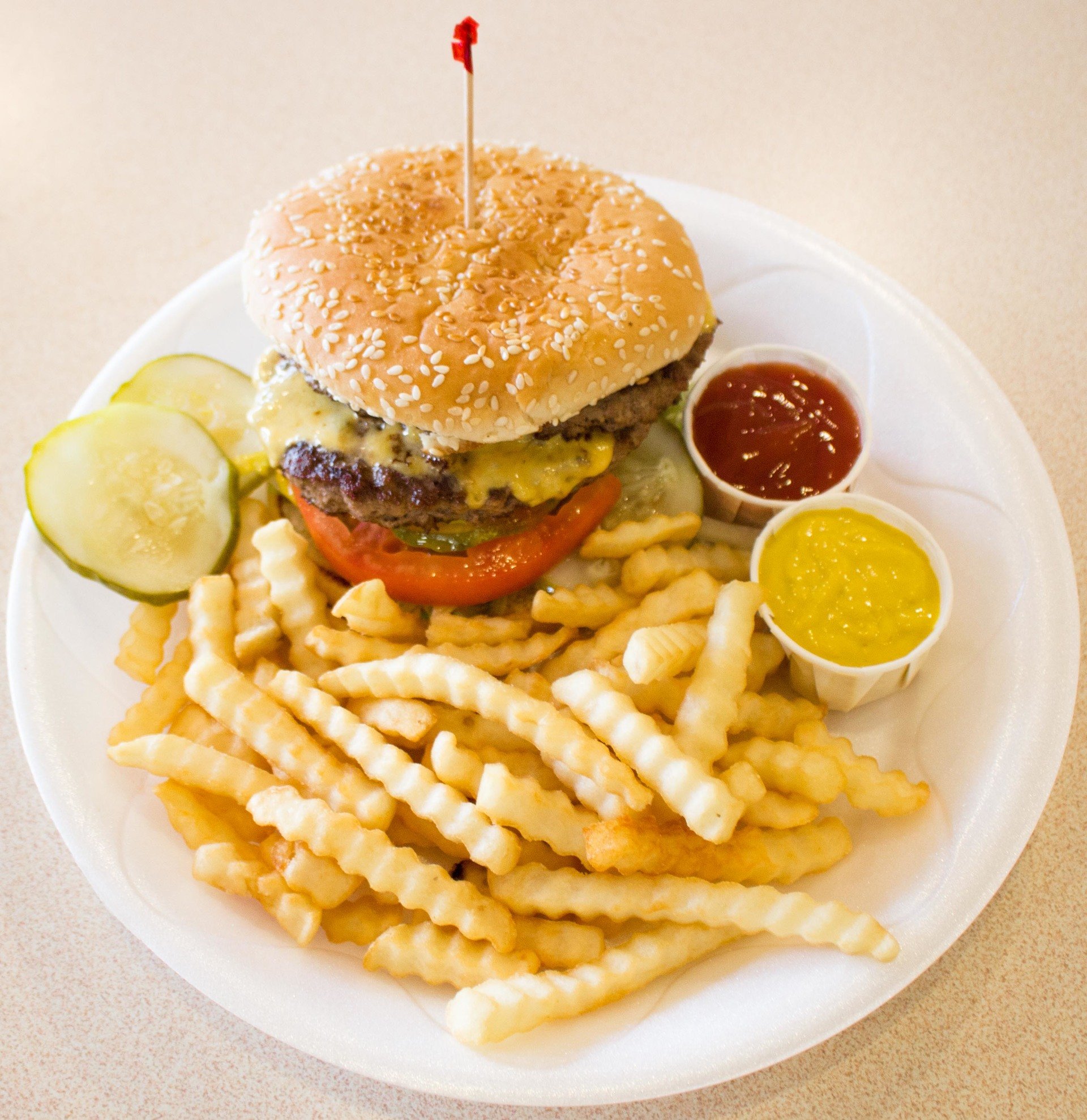 Order 1/3 lb Cheese Burger food online from Kismet store, Orland Park on bringmethat.com