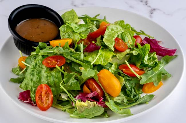 Order Starter House Salad food online from Thirsty Lion Gastropub & Grill store, Portland on bringmethat.com