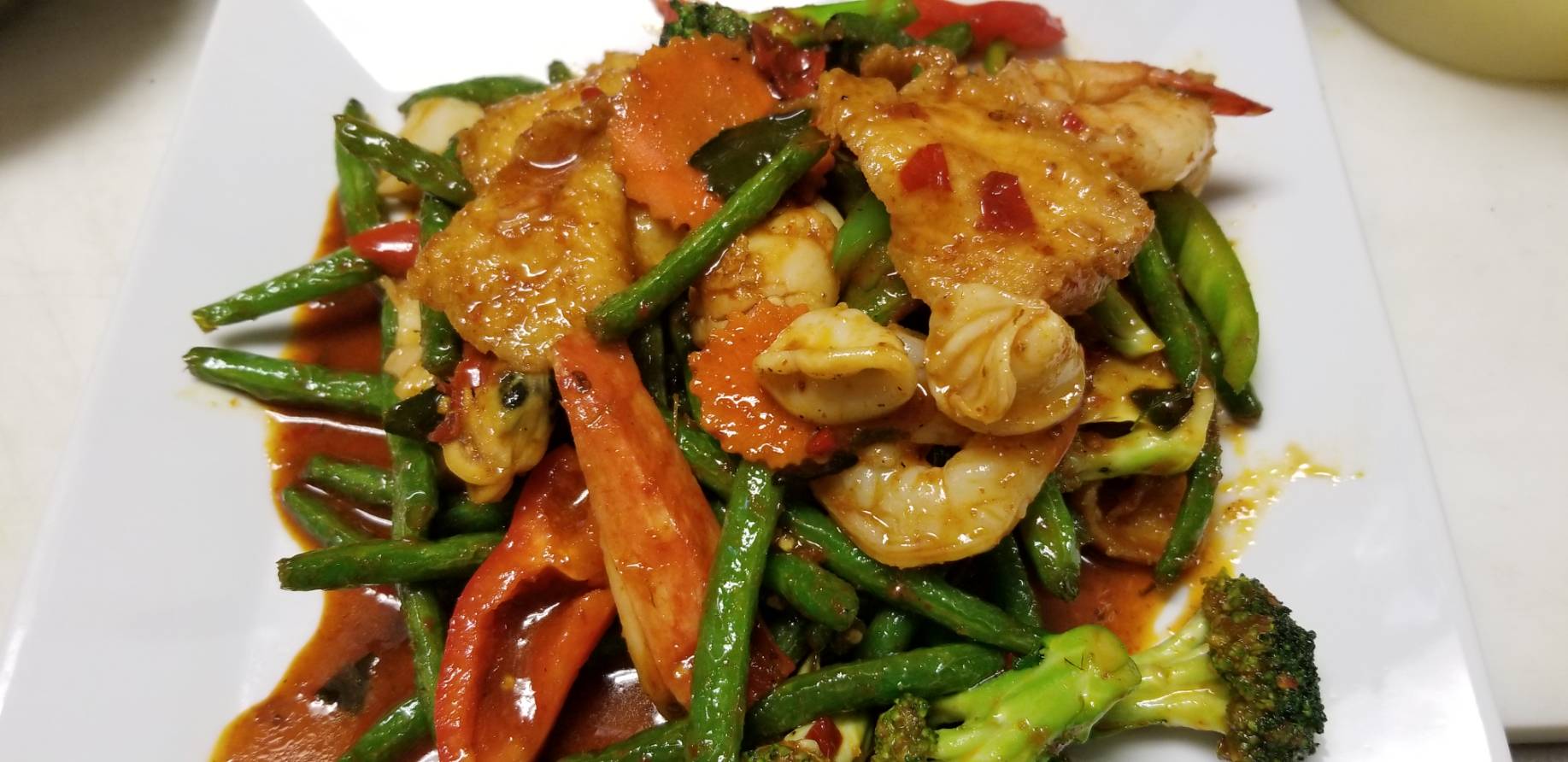 Order Awesome Spicy Seafood food online from Awesome Thai store, Los Angeles on bringmethat.com