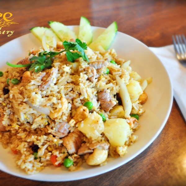 Order Pineapple Fried Rice food online from Rice Thai Cookery store, Portland on bringmethat.com