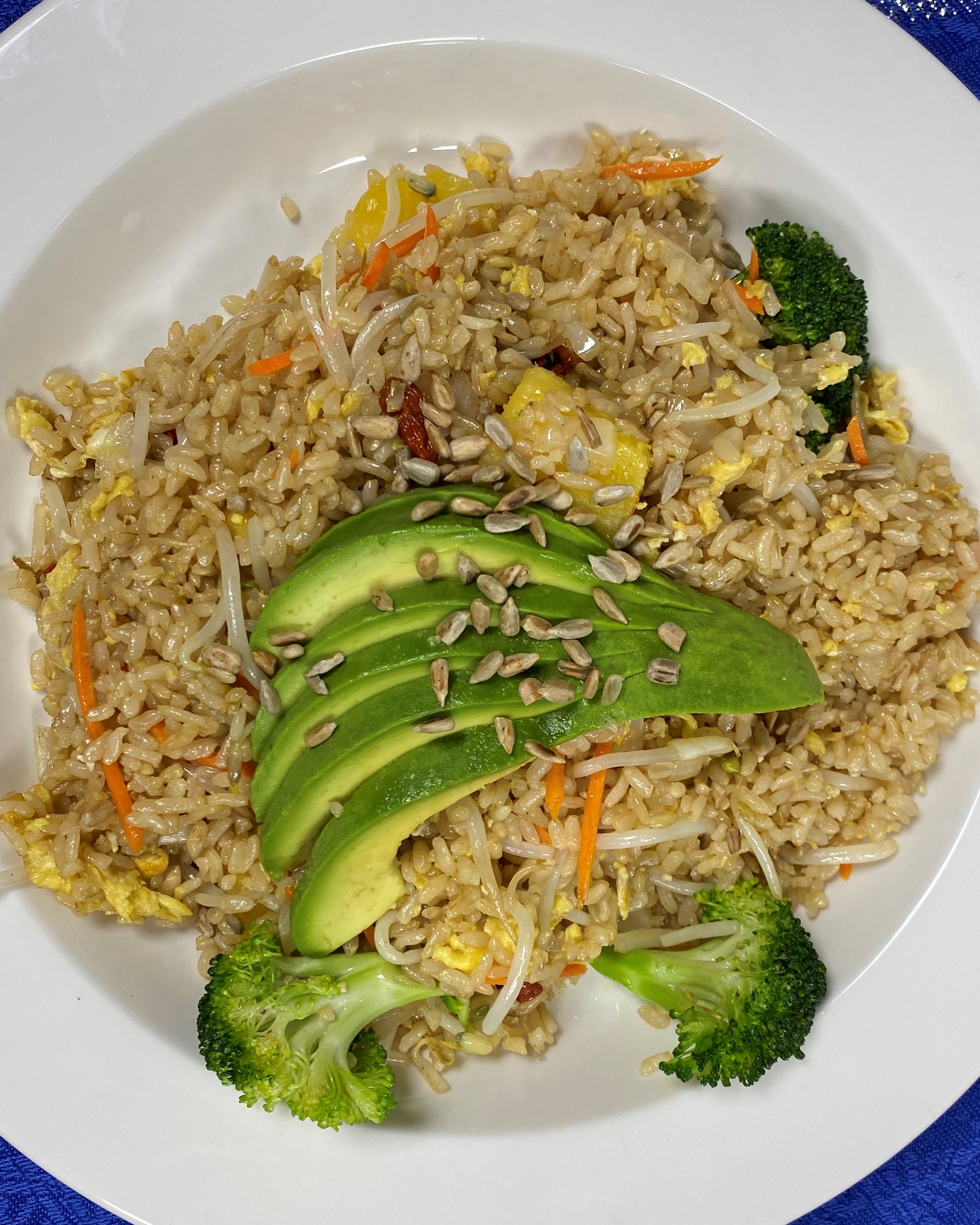 Order Pineapple Fried Rice food online from Blossom Root Asian Cuisine store, New City on bringmethat.com