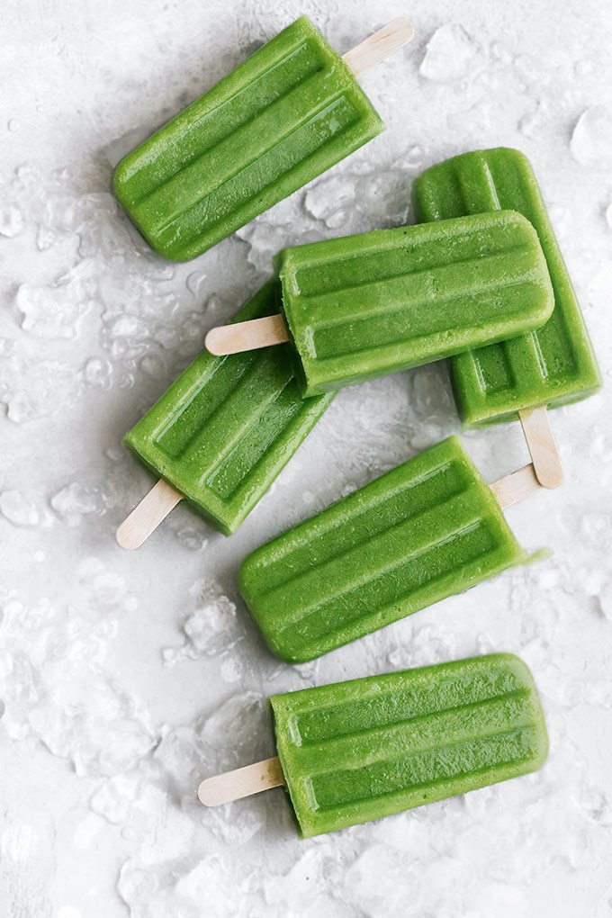 Order Frozen Green Tea Ice Bar w. Red Beans food online from MomenTea store, New York on bringmethat.com