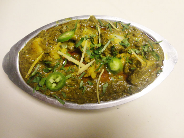 Order Saag Aloo  food online from Mantra Indian Cuisine  store, Ontario on bringmethat.com