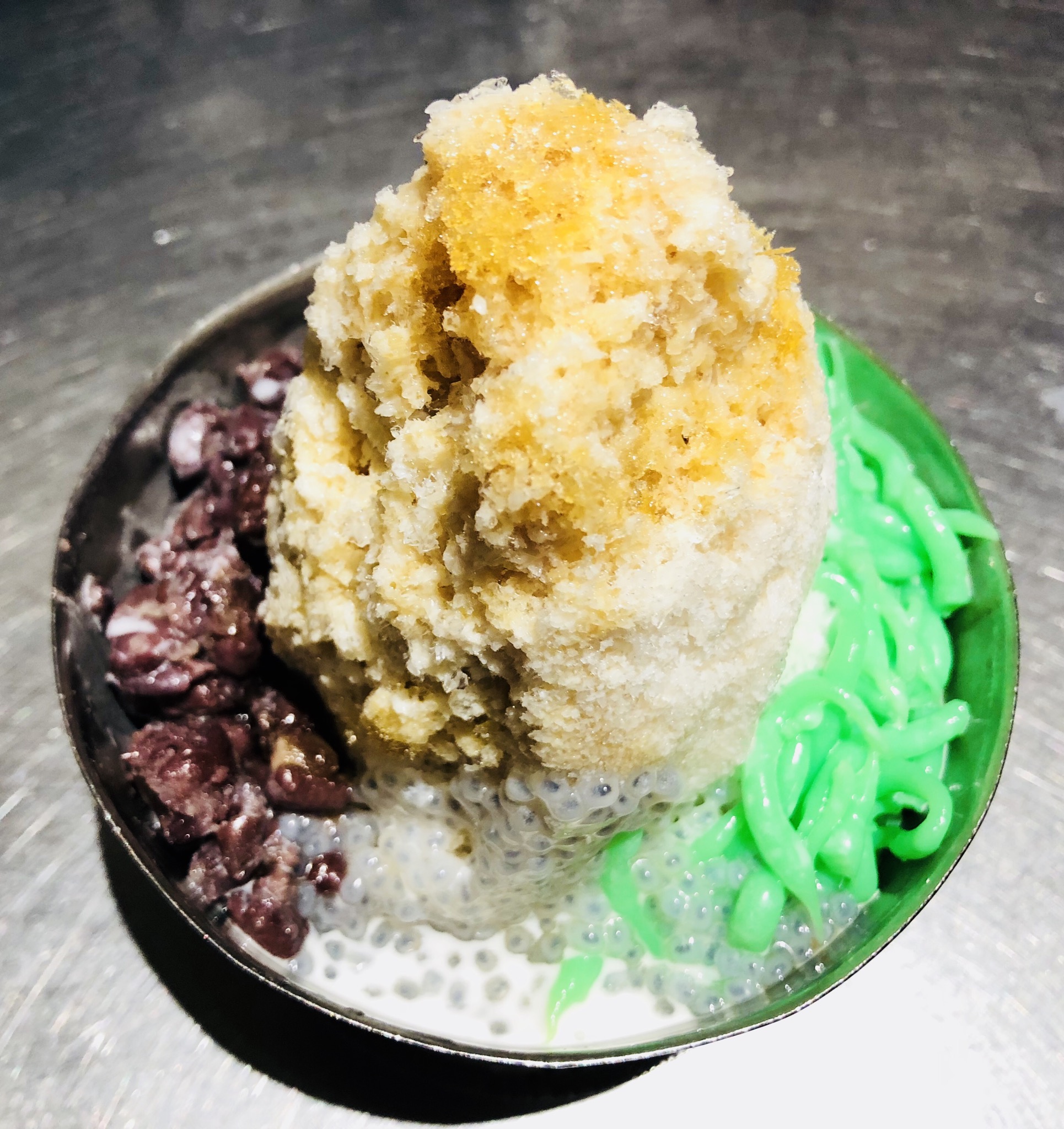 Order J9. Chendol Snow Flakes with Coconut Syrup food online from Wk Restaurant store, New York on bringmethat.com