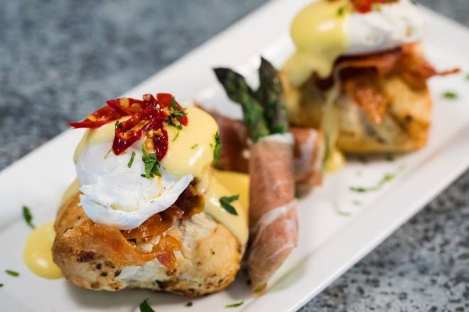 Order Eggs Benedict - available Sat until 3pm food online from Pinstripes store, South Barrington on bringmethat.com