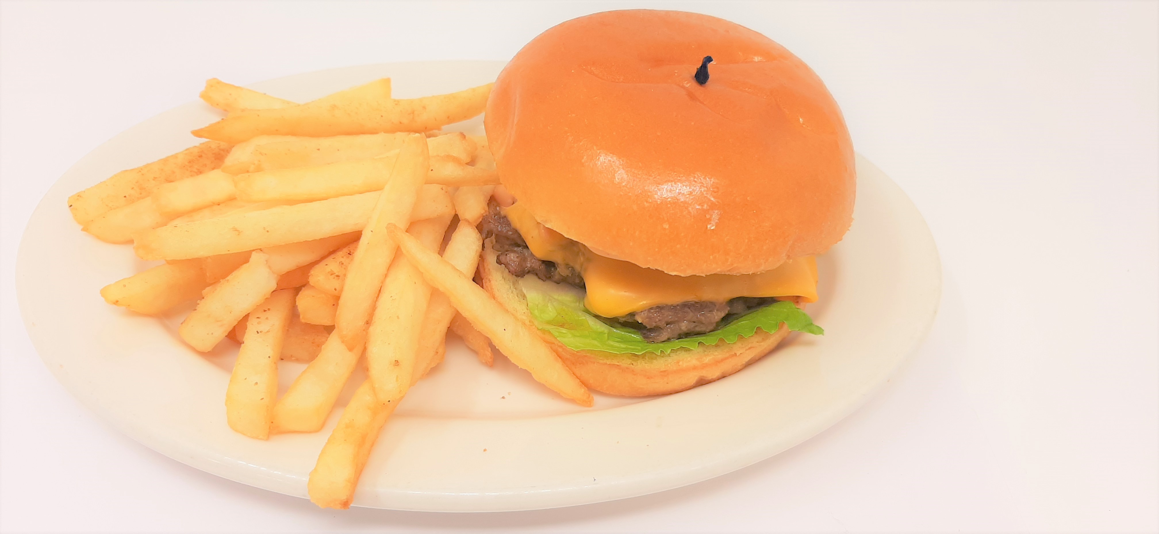 Order Beef Burger and Fries food online from Aladdin Food Express store, Fort Wayne on bringmethat.com