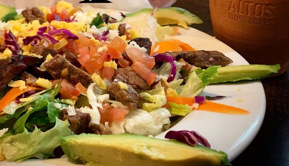Order Deluxe Salad food online from La Playa Mexican Cafe store, Harlingen on bringmethat.com