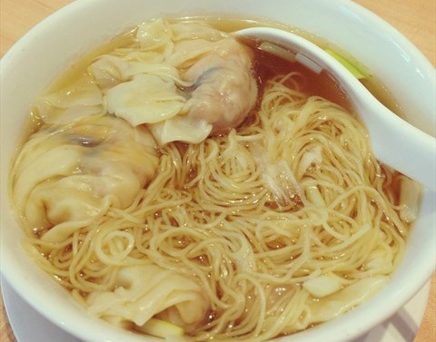 Order Dumpling Noodle Soup 水餃湯麵 food online from Hang Ah Tea Room Llc store, San Francisco on bringmethat.com