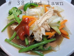 Order 38. Pad Lawn food online from Lisu's Thai Taste | Roseville store, Roseville on bringmethat.com