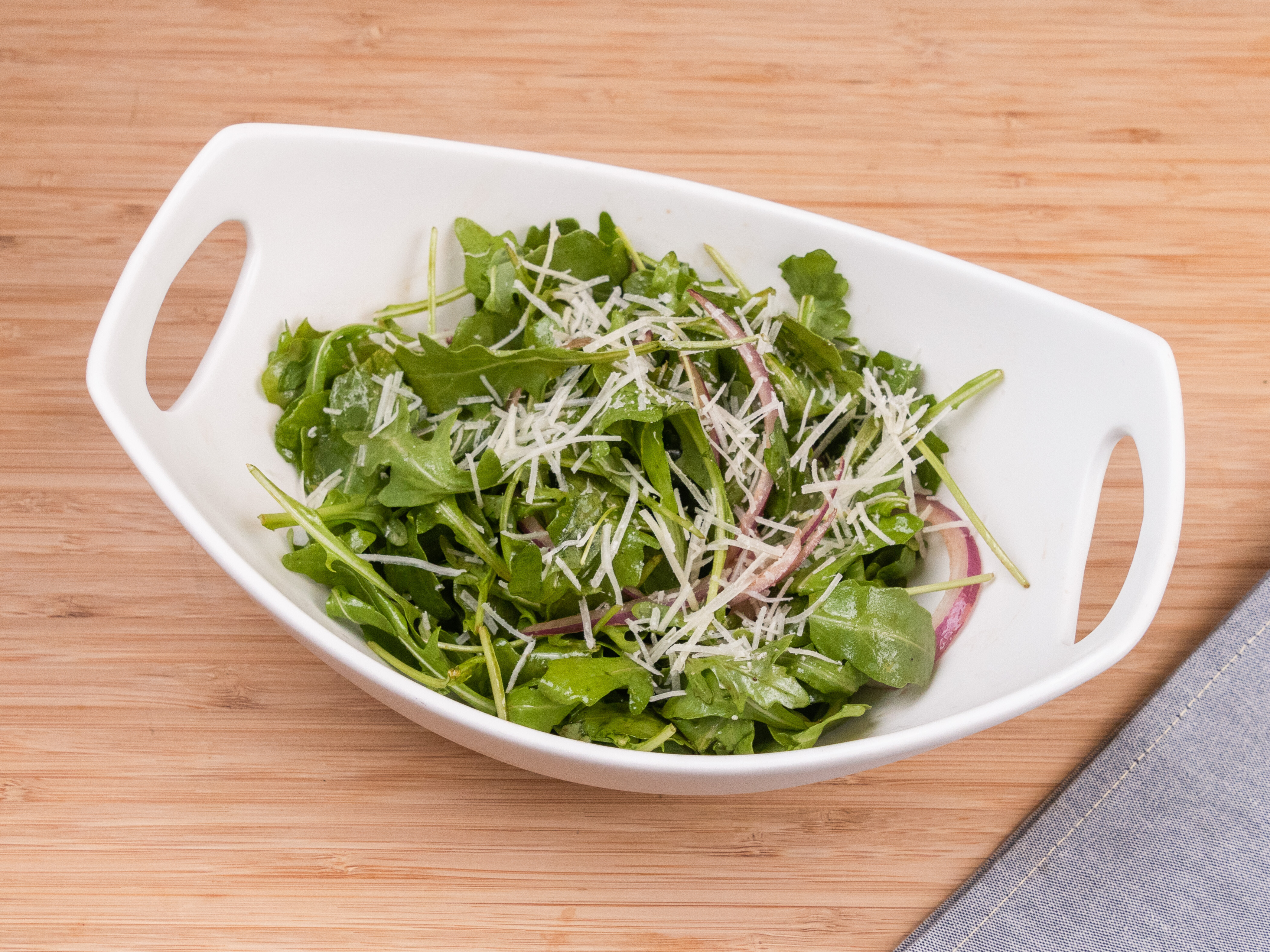 Order Rucola Insalate food online from Vingenzos store, Woodstock on bringmethat.com