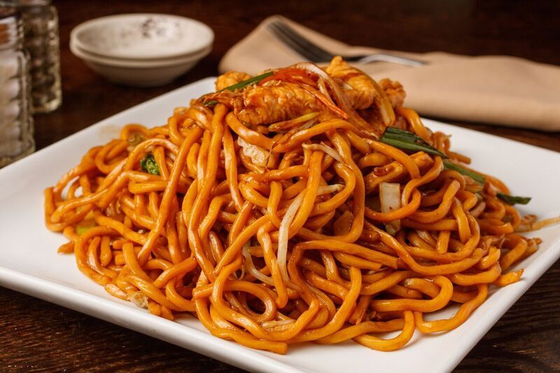 Order Lo Mein food online from Sakura Japanese & Chinese Cuisine store, Victoria on bringmethat.com