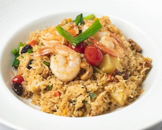 Order Pineapple Fried Rice (Gluten Free Sauce) food online from Thai Curry store, Arlington on bringmethat.com