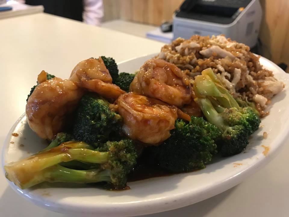Order 8a. Shrimp with Broccoli Combo Platter food online from Jade Dynasty store, Edison NJ on bringmethat.com