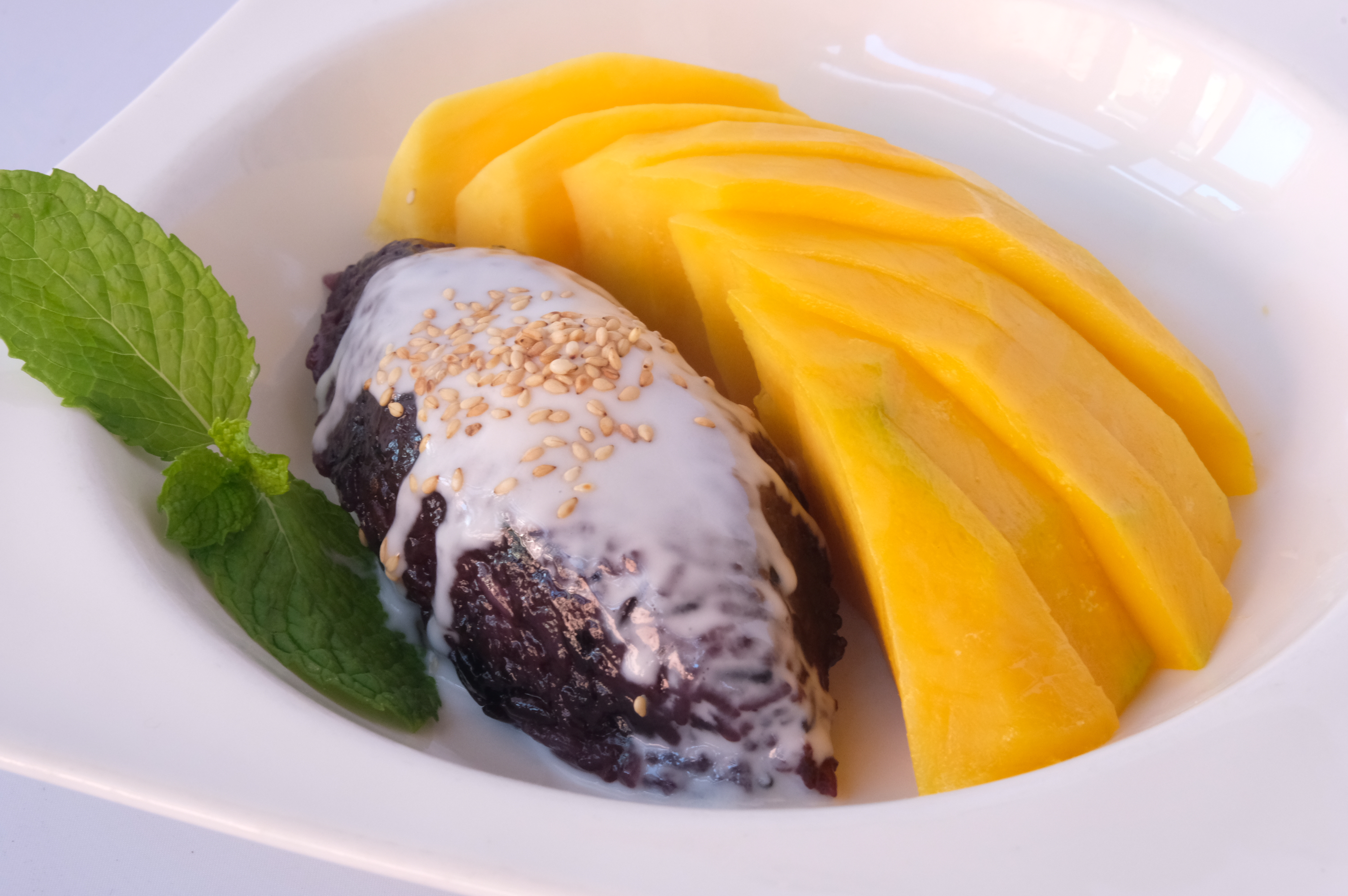 Order Black Sweet Rice with Mango food online from Modern Thai store, San Francisco on bringmethat.com