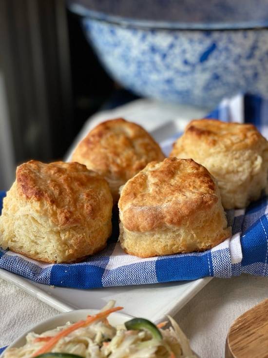 Order Buttermilk Biscuit food online from Blue Smoke store, New York on bringmethat.com