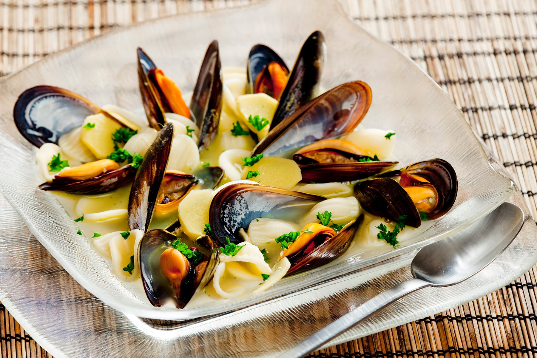 Order Clams - Appetizer food online from Roma Pizza store, West Berlin on bringmethat.com