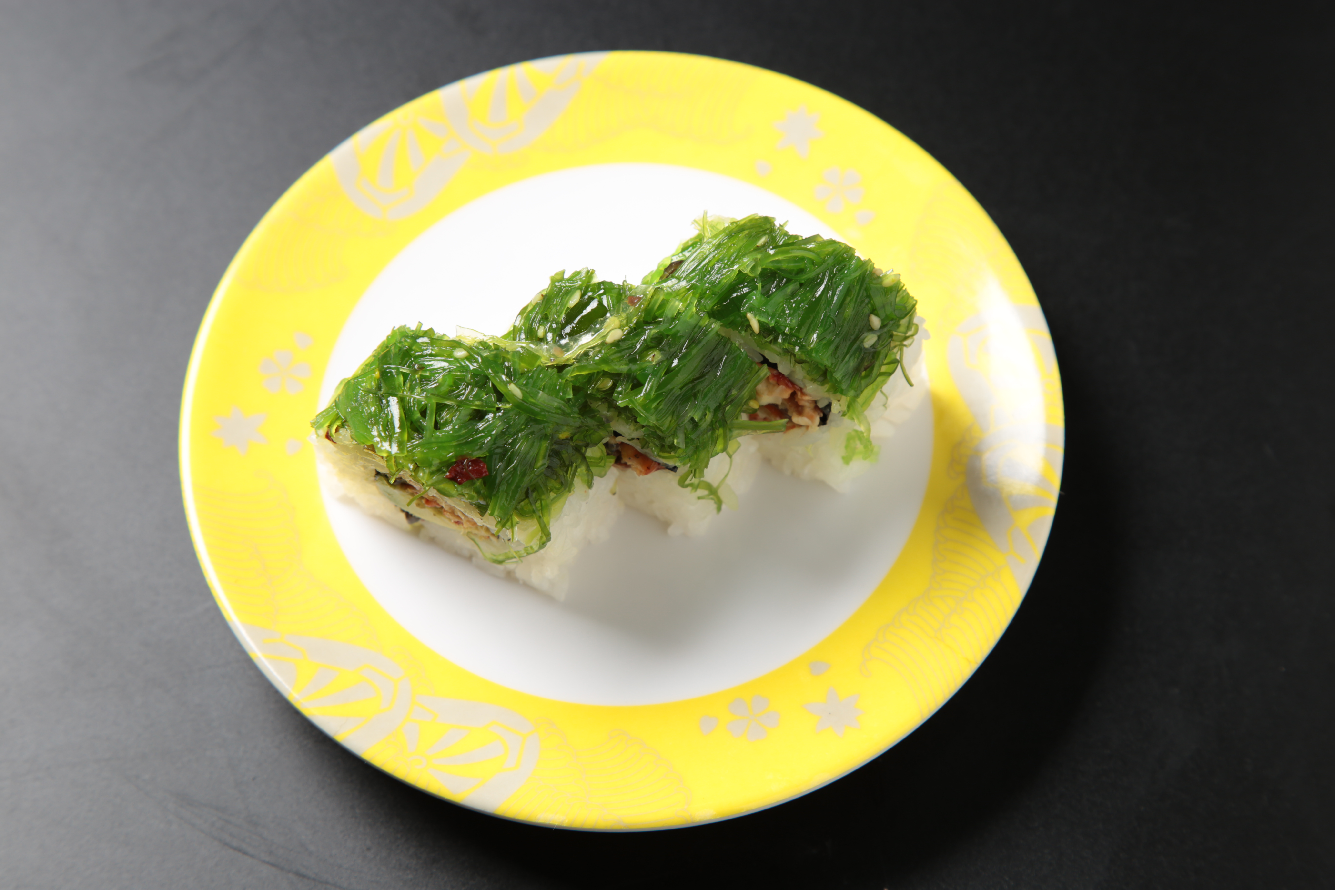 Order Swamp Roll (9pcs) food online from Jika Ramen & Sushi House store, San Francisco on bringmethat.com