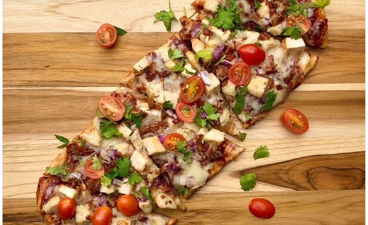 Order BBQ Chicken Flatbread Pizza food online from Foode Cafe store, Vancouver on bringmethat.com