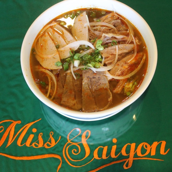 Order Special Spicy Beef Noodle Soup food online from Miss Saigon store, Oakland on bringmethat.com