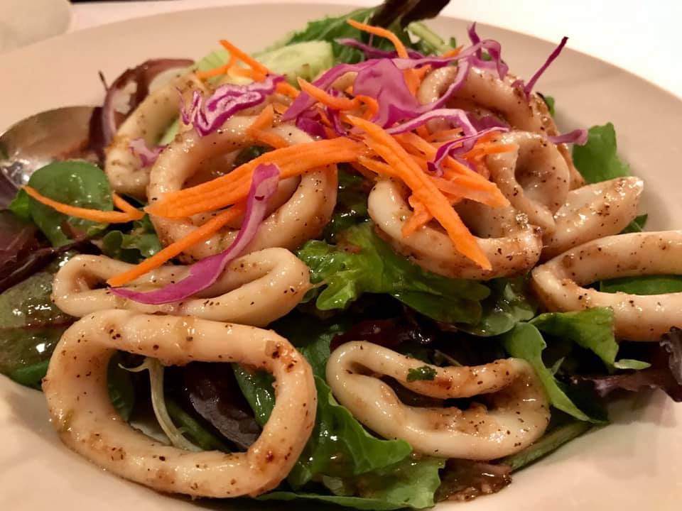 Order Mango Salad with Pan Fried Squid food online from Mama Thai store, Oak Park on bringmethat.com