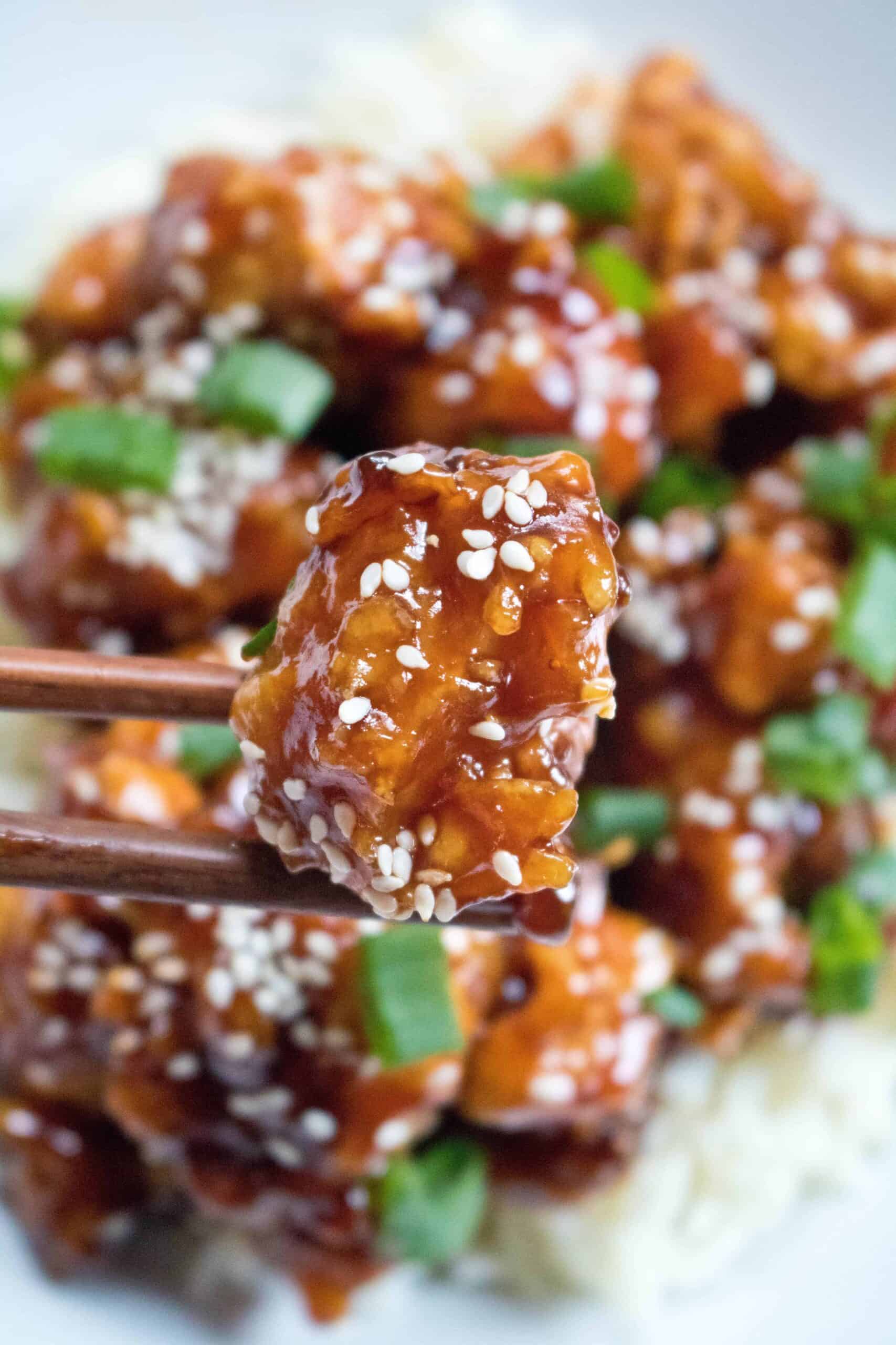 Order S5. Sesame Chicken food online from Profit Chinese Restaurant Ii store, New York on bringmethat.com