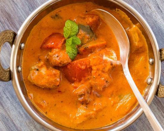 Order Chicken Korma Curry Bowl food online from Aroma Indian Restaurant store, Bloomington on bringmethat.com