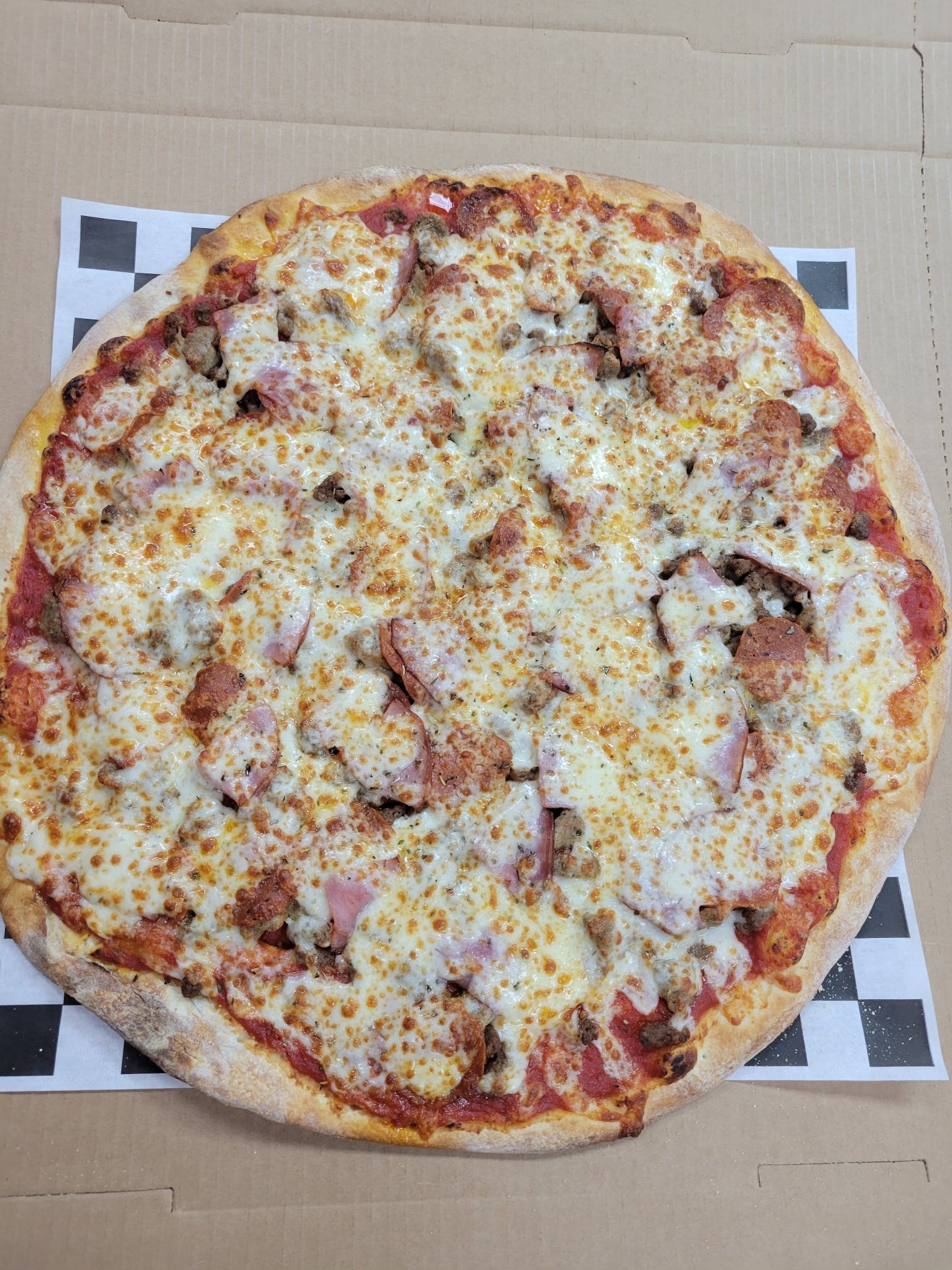 Order Meaty Pete Pizza - Personal 8" food online from Pete Za store, Grand Forks on bringmethat.com