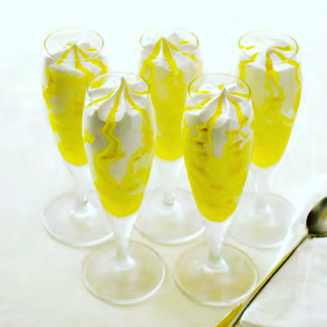 Order Flute Limoncello food online from Vic & Deans Pizzeria Grill store, Wayne on bringmethat.com