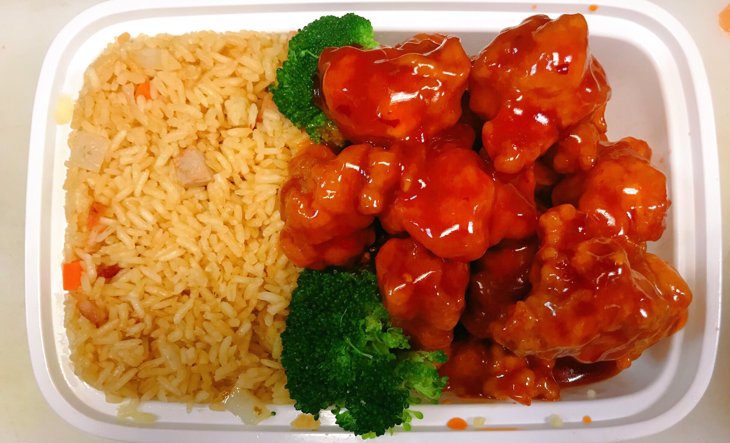 Order C8. General Tso's Chicken Dinner Combination food online from Great Wall store, Gilbertsville on bringmethat.com