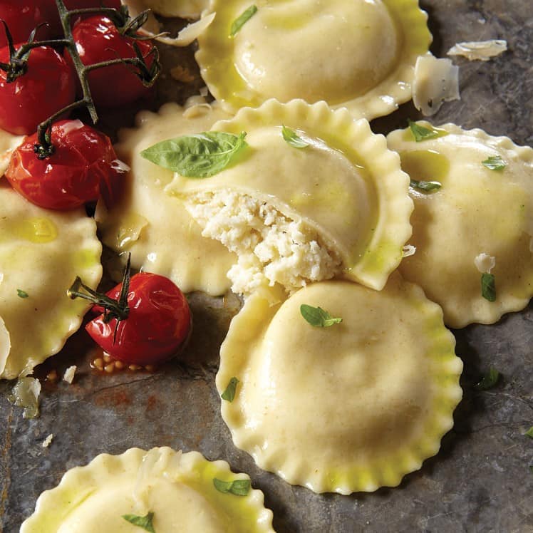 Order Cheese Ravioli food online from Napoli Pizza store, Miamisburg on bringmethat.com