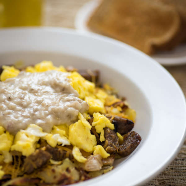 Order Country Skillet food online from Flavors Around The Sqaure store, Painesville on bringmethat.com