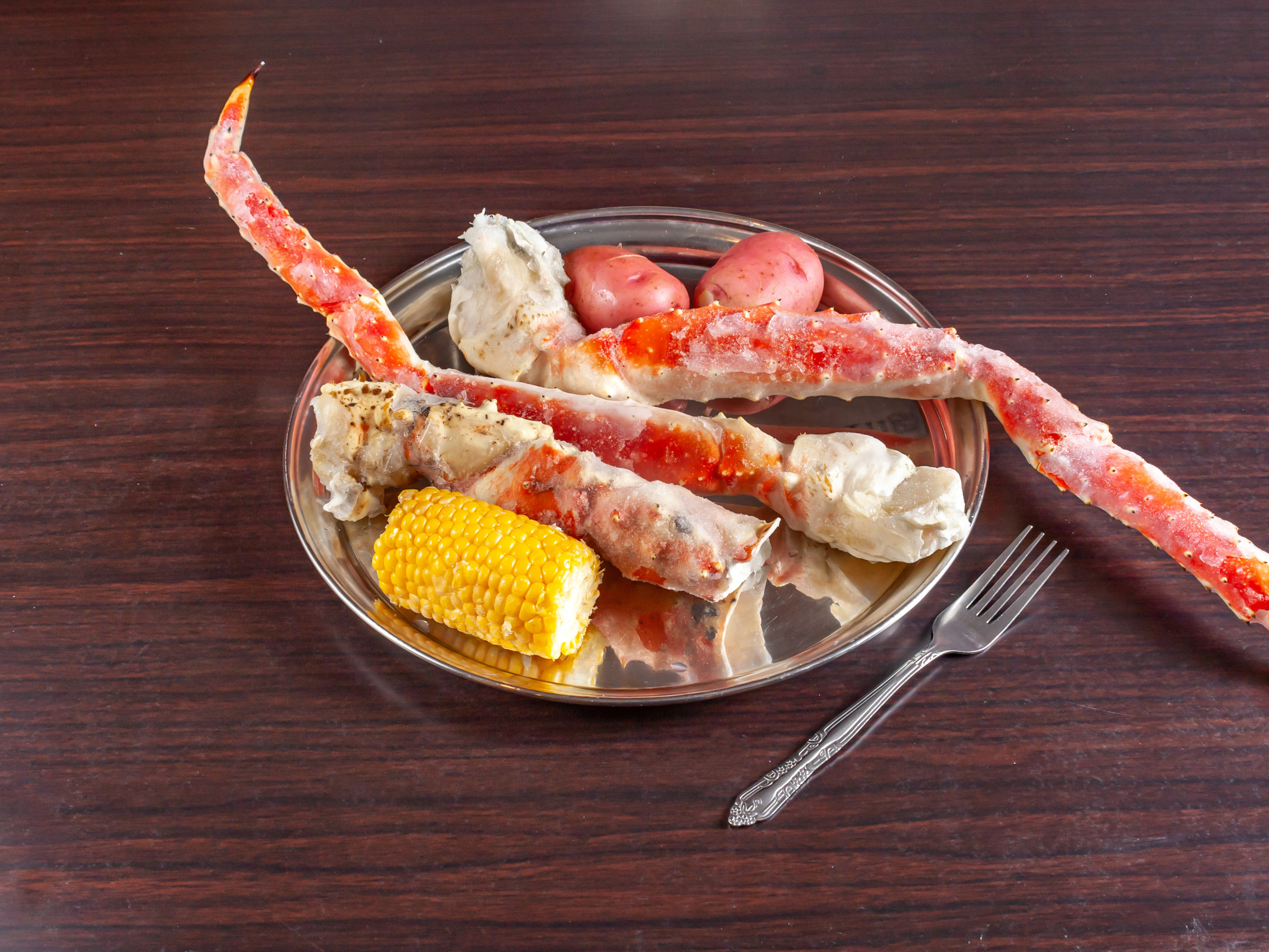 Order King Crab Legs  food online from Yummy Crab store, Gastonia on bringmethat.com