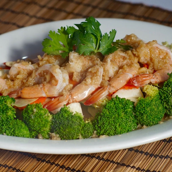 Order Garlic and Pepper food online from Thai Touch Restaurant store, Glendale on bringmethat.com