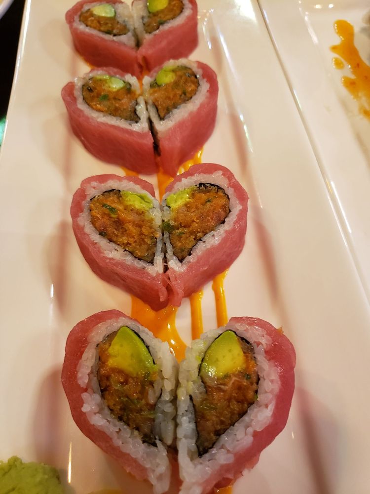 Order MS19. Passion Roll food online from My Sushi Japanese Restaurant store, Middle Village on bringmethat.com