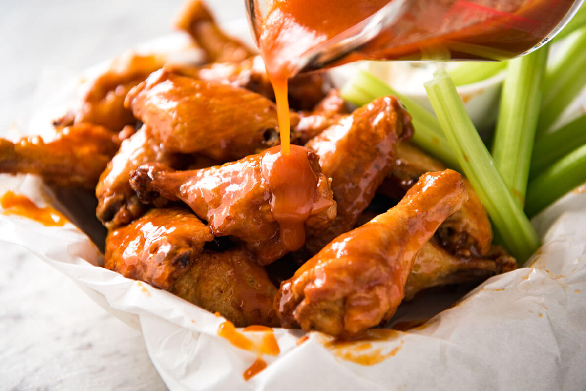 Order Buffalo Wings food online from Vecchia Sicilia store, Columbia on bringmethat.com