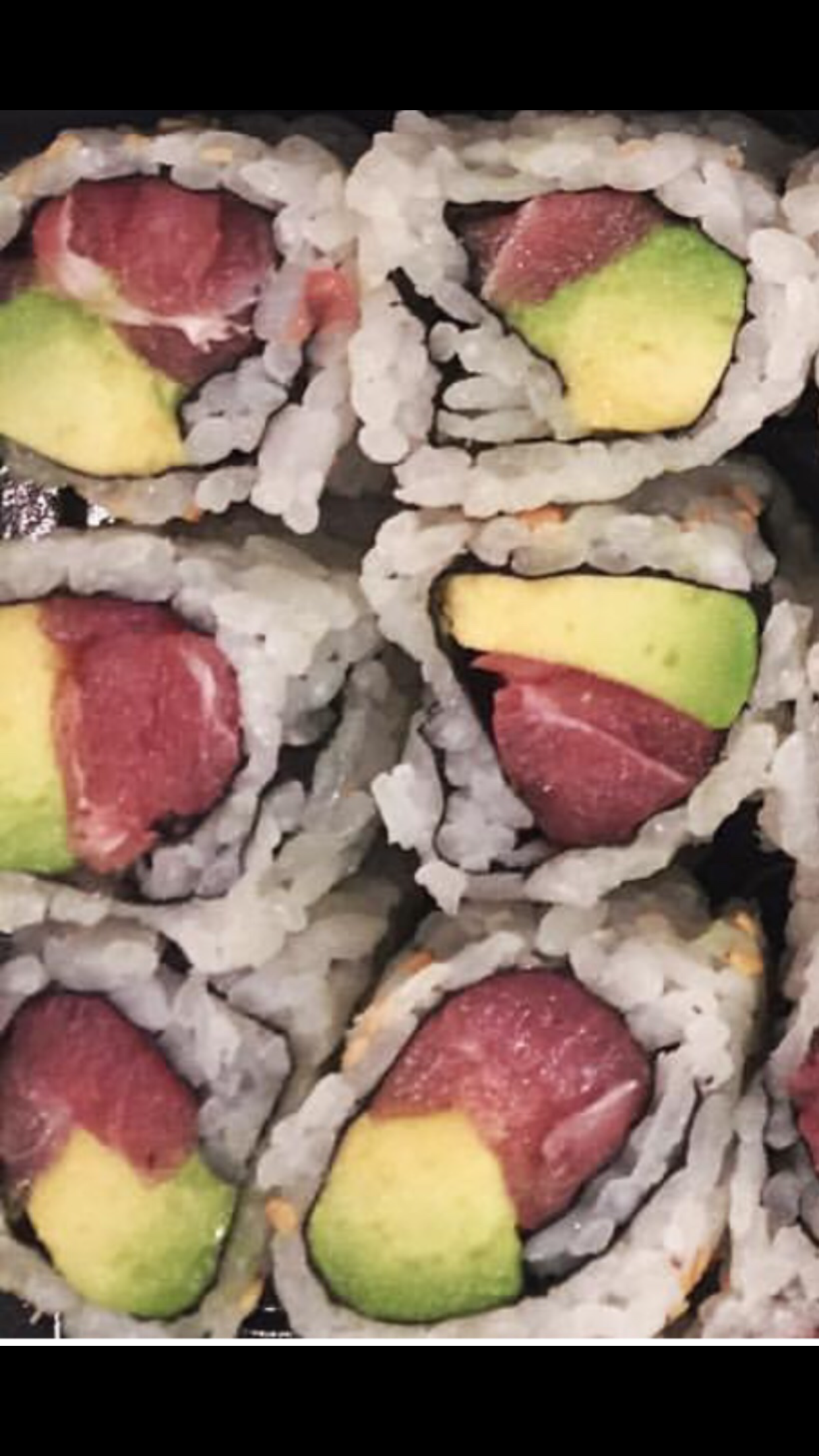 Order Tuna Avocado Roll food online from Soho Sushi store, New York on bringmethat.com