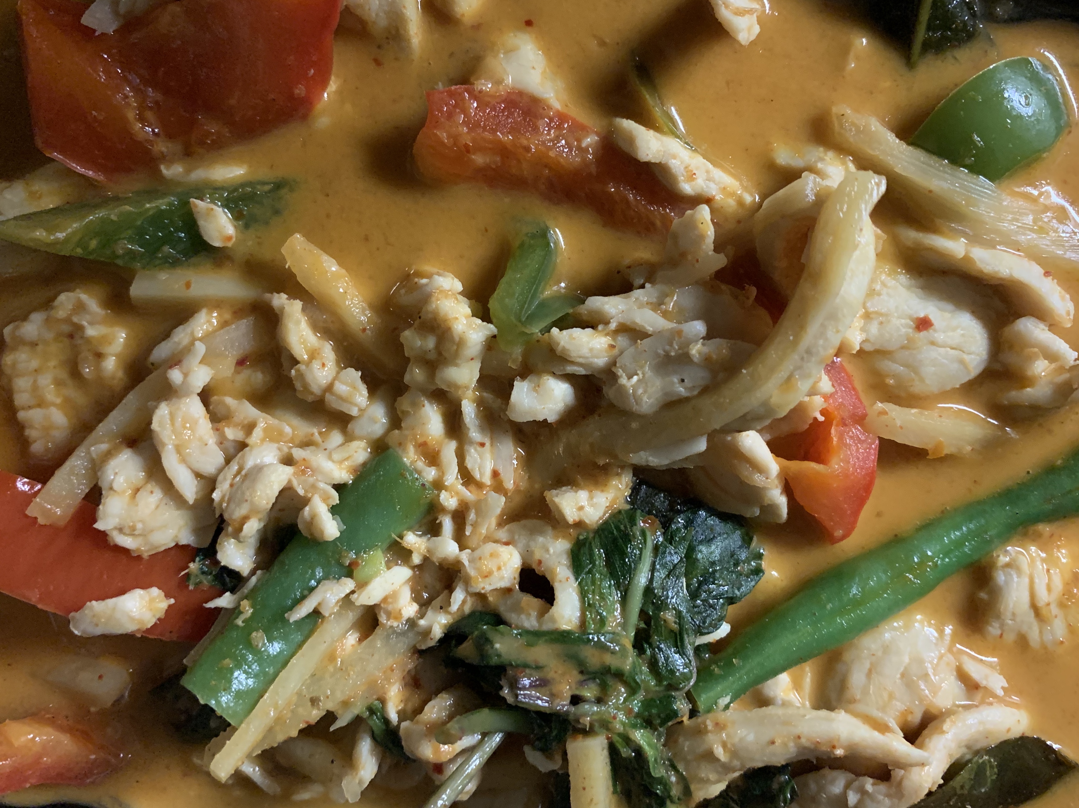 Order Red Curry Chicken Lunch food online from Haad Thai store, Washington on bringmethat.com