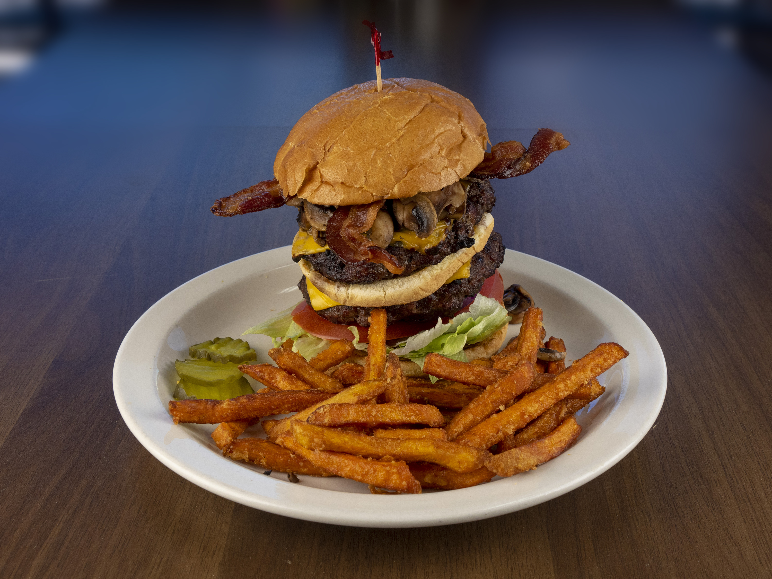 Order 1 lb. Giant Burger food online from Hamburger Heaven store, Phoenix on bringmethat.com