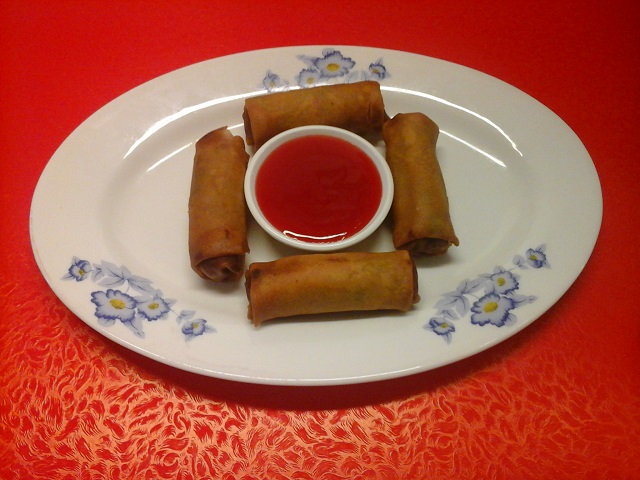 Order 4 Piece Egg Rolls food online from New Bamboo Kitchen store, Alameda on bringmethat.com