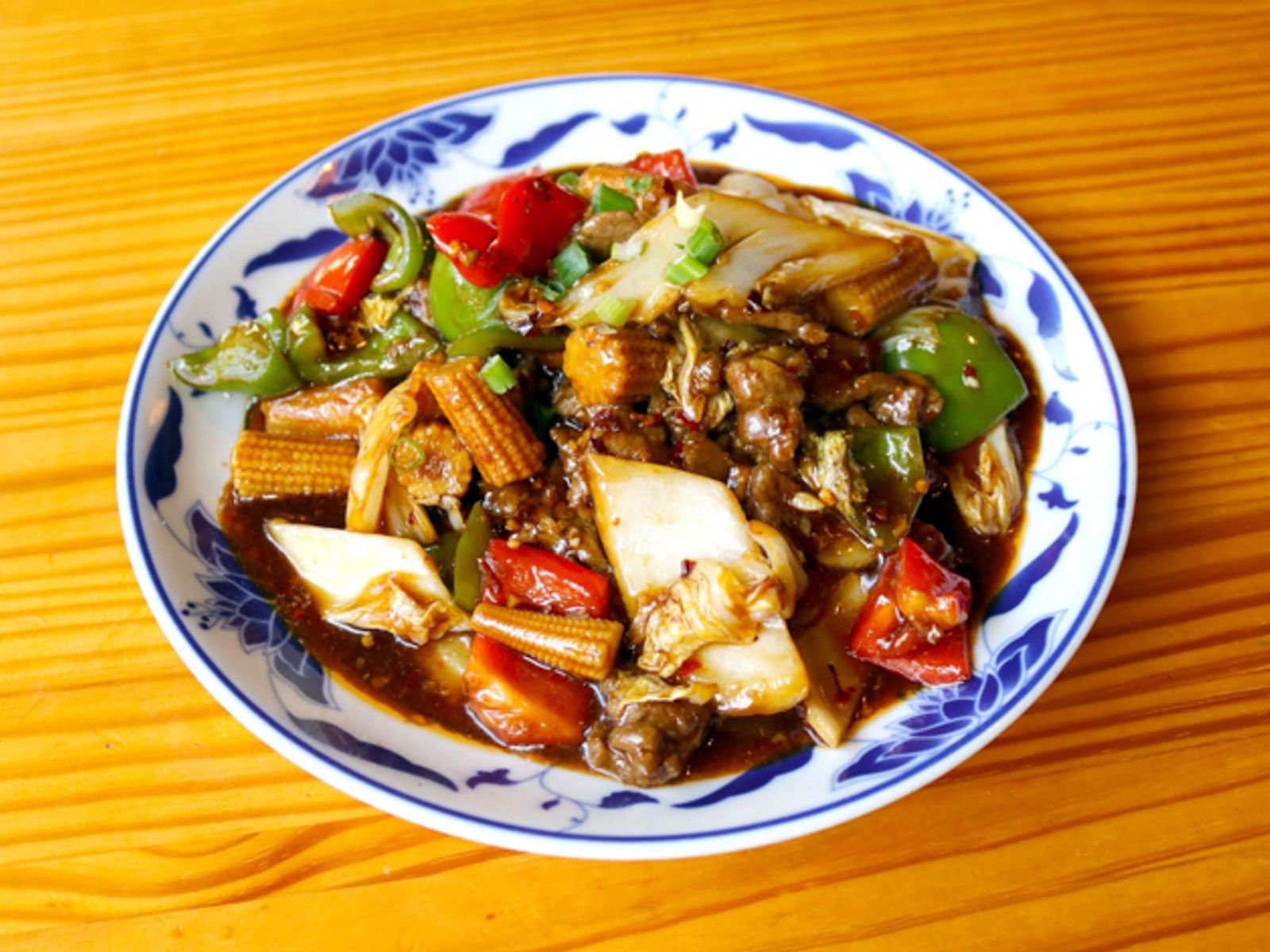 Order Szechuan Beef 四川牛肉 food online from Lao sze chuan (evanston) store, Evanston on bringmethat.com