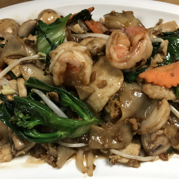 Order N10. Star Noodles food online from Mango thai cuisine store, West Newton on bringmethat.com