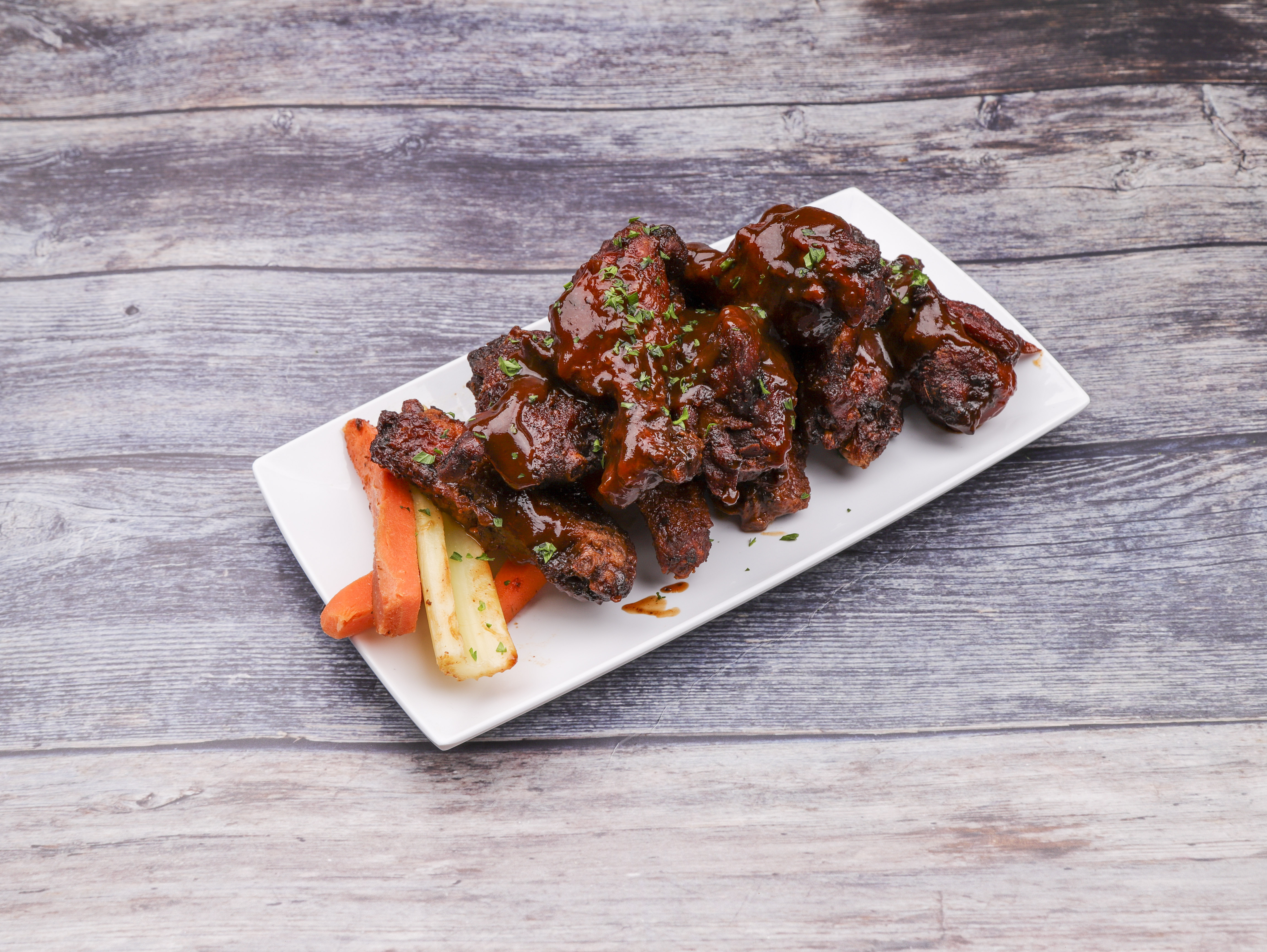 Order Amazing Slow Smoked Wings food online from Jethro's BBQ n' Pork Chop Grill store, Johnston on bringmethat.com