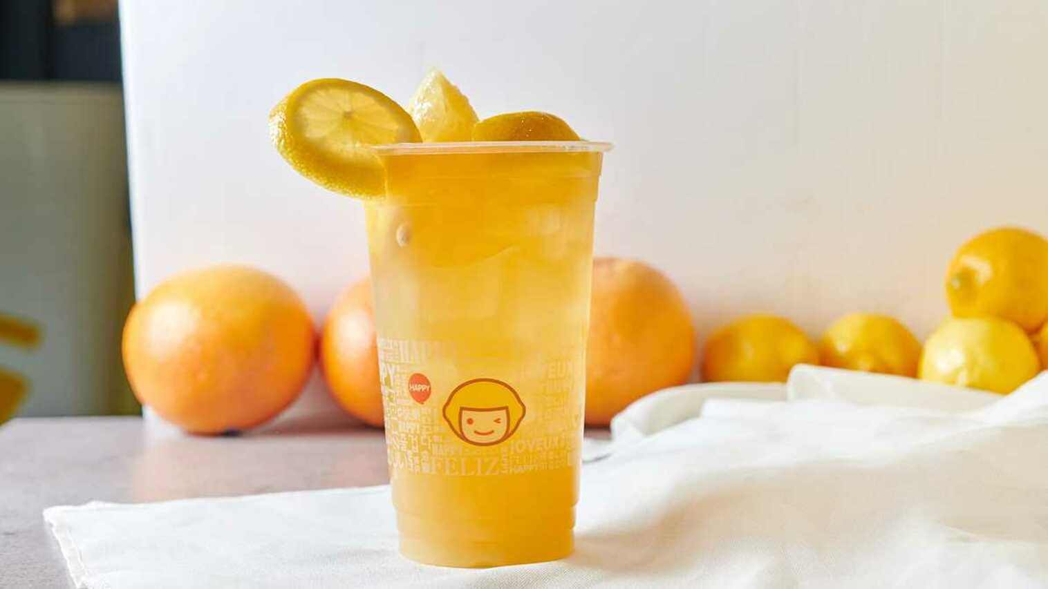 Order B1. Fresh Lemon Green Tea food online from Happy Lemon store, San Leandro on bringmethat.com