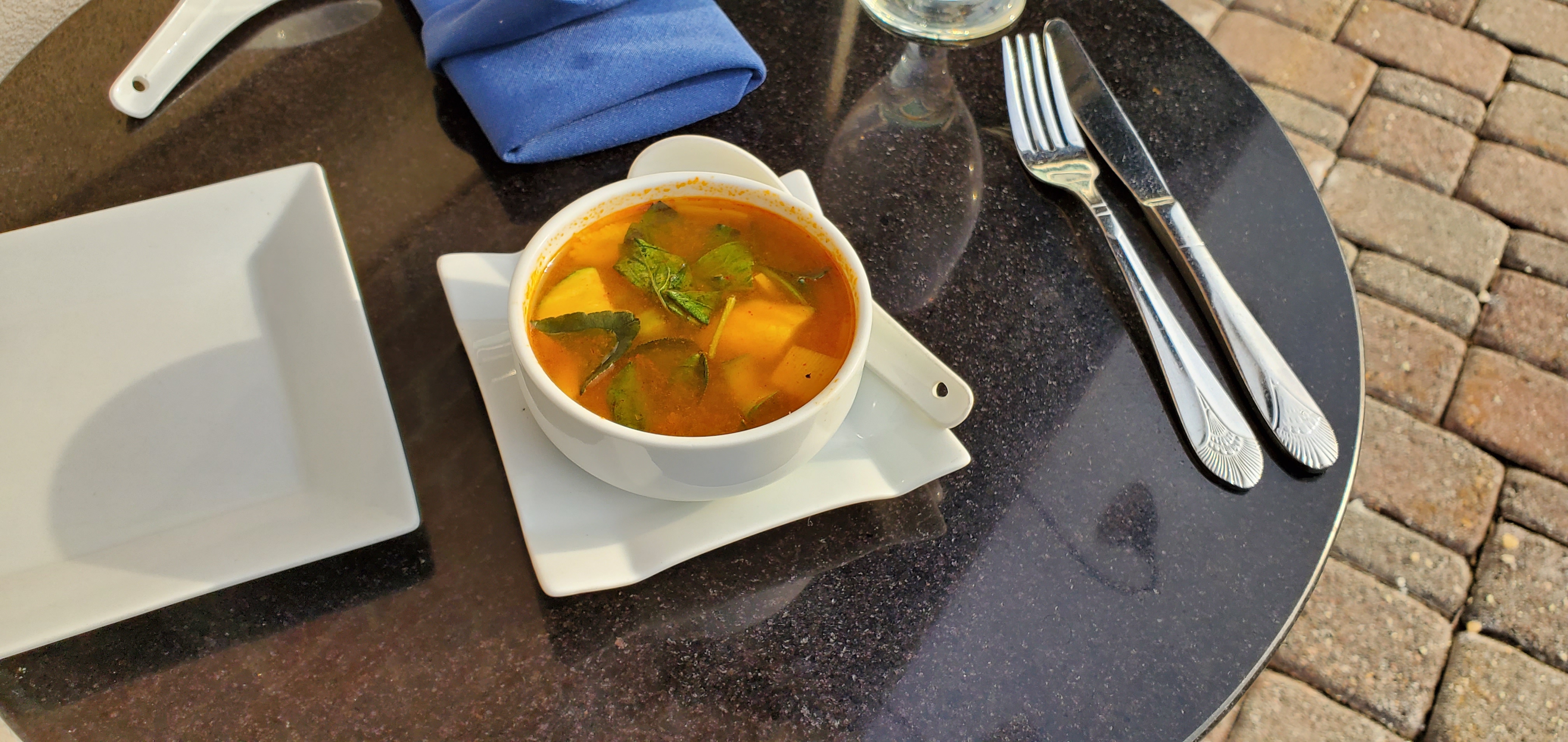 Order Tom Yum Soup food online from Spice Route store, Parsippany on bringmethat.com