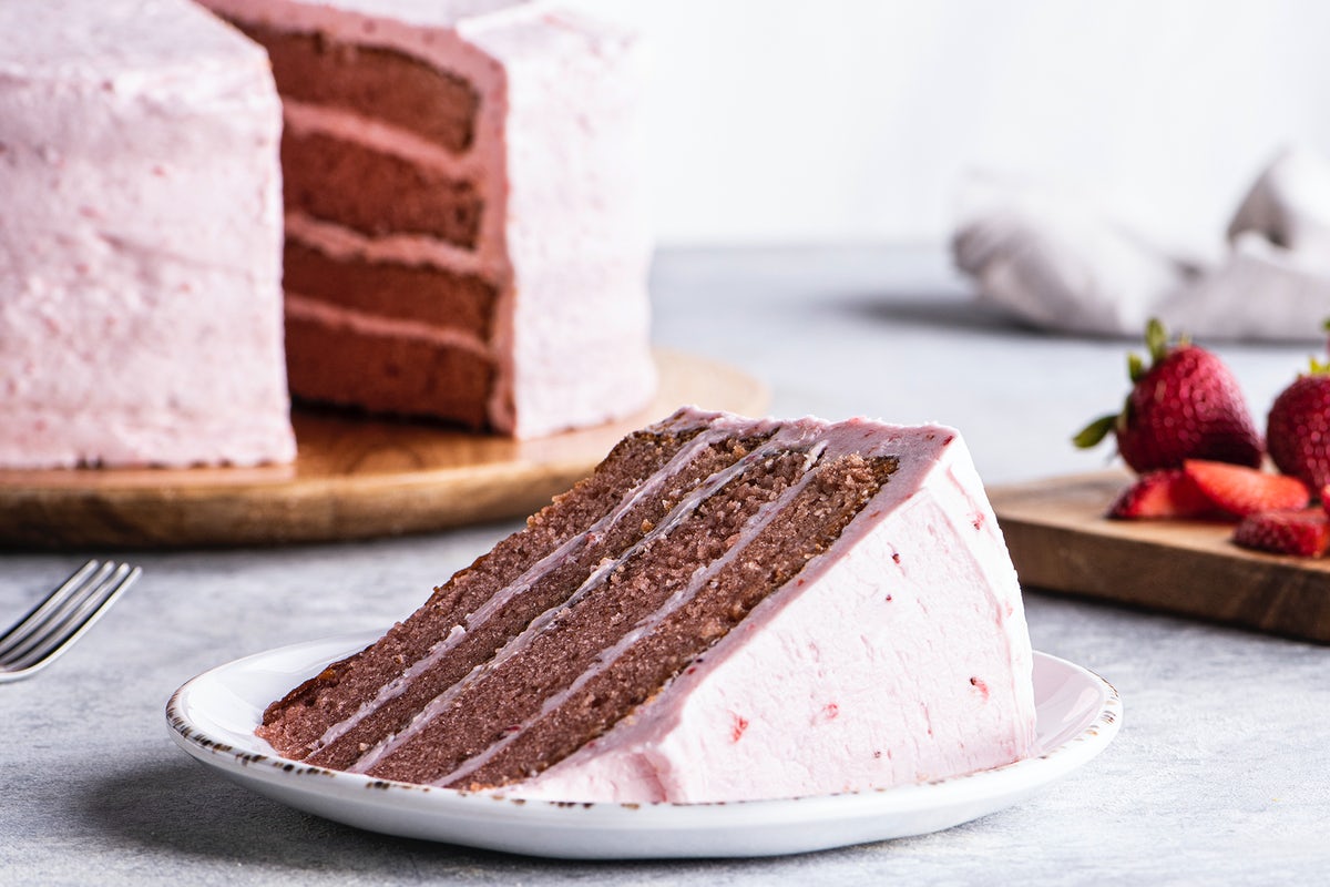Order Strawberry Cake Slice food online from Newks Eatery store, Athens on bringmethat.com