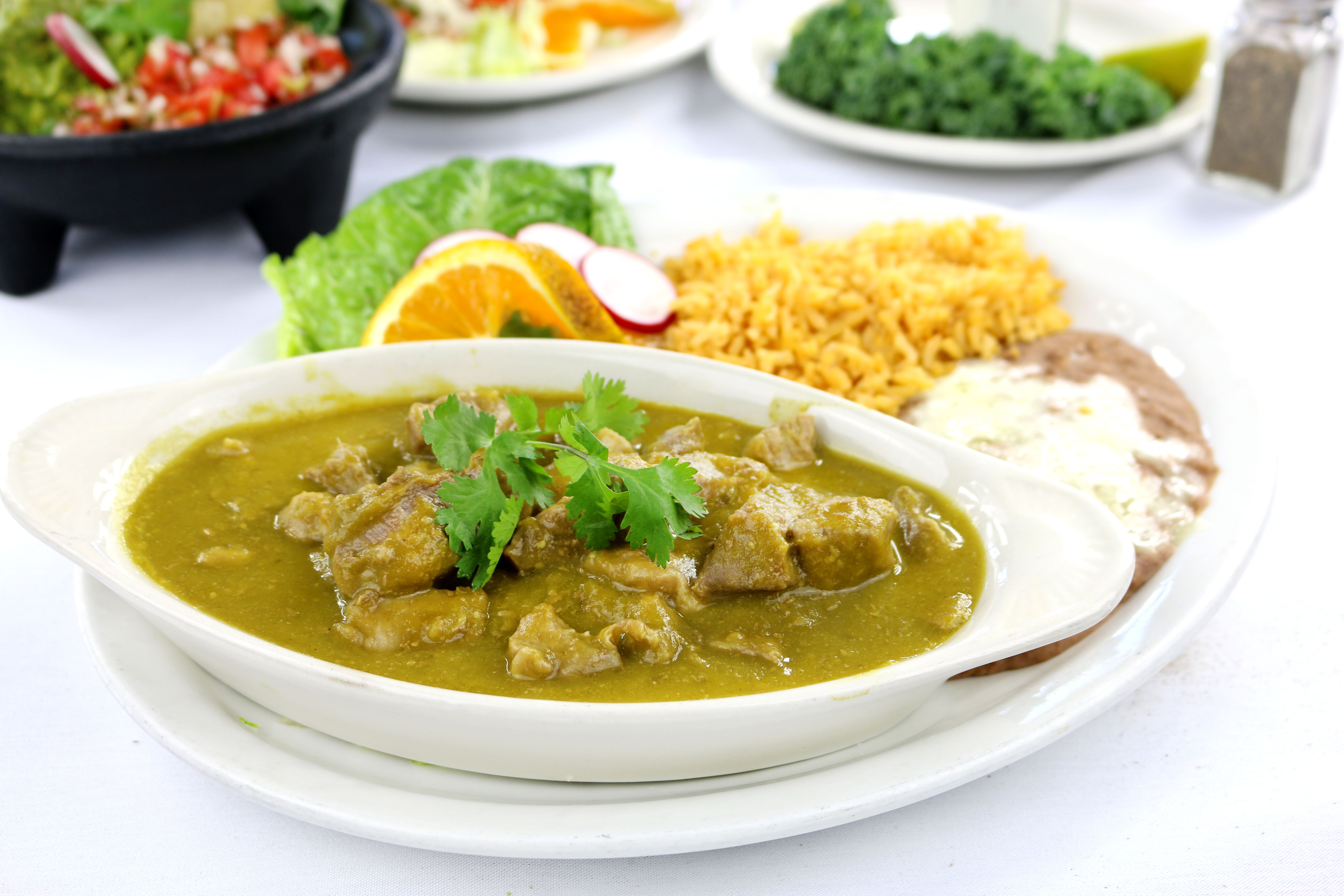 Order Chile Verde food online from Fiesta Martin Tacos store, Inglewood on bringmethat.com