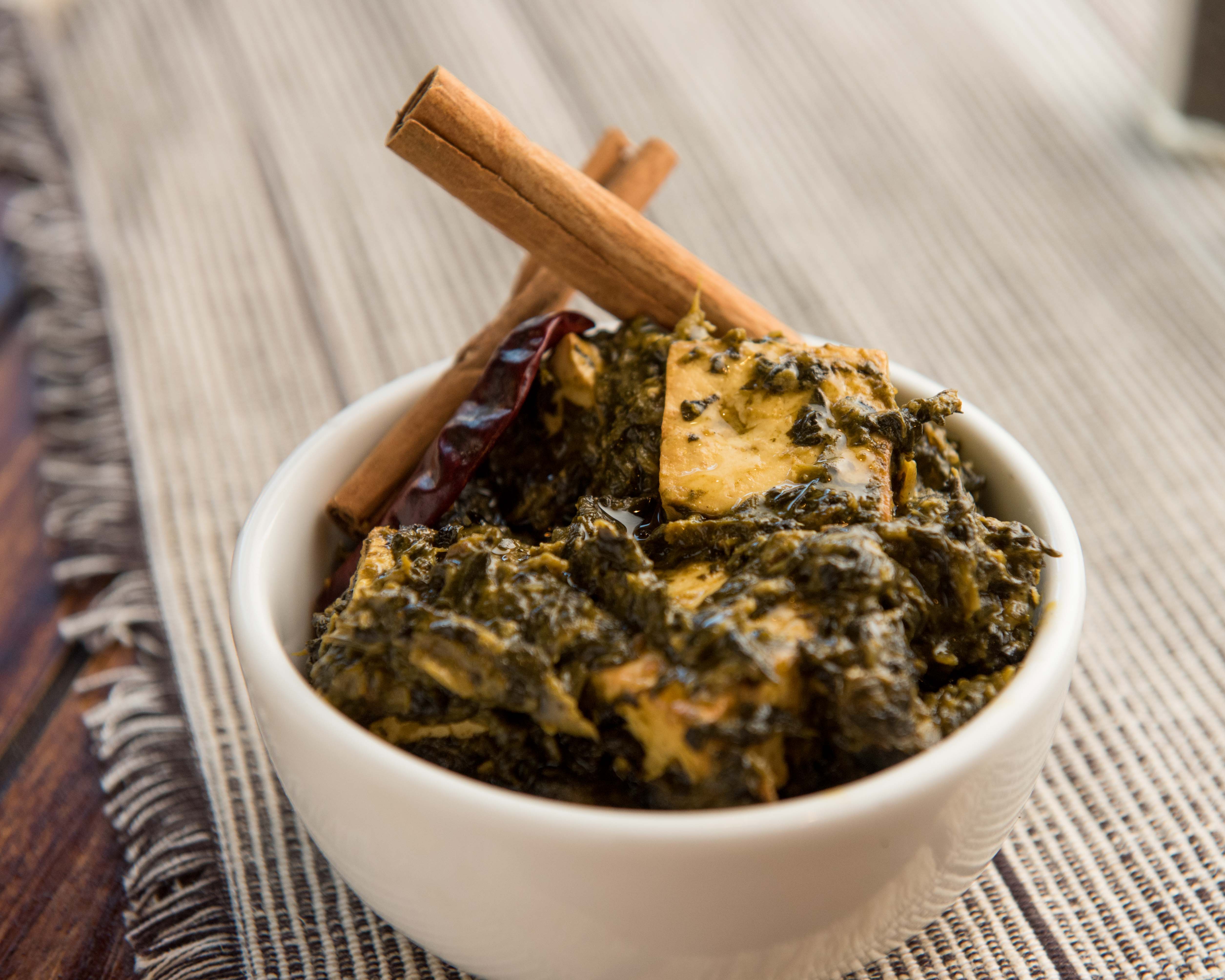 Order Chicken Saag food online from Mint Indian Eatery store, Somerville on bringmethat.com