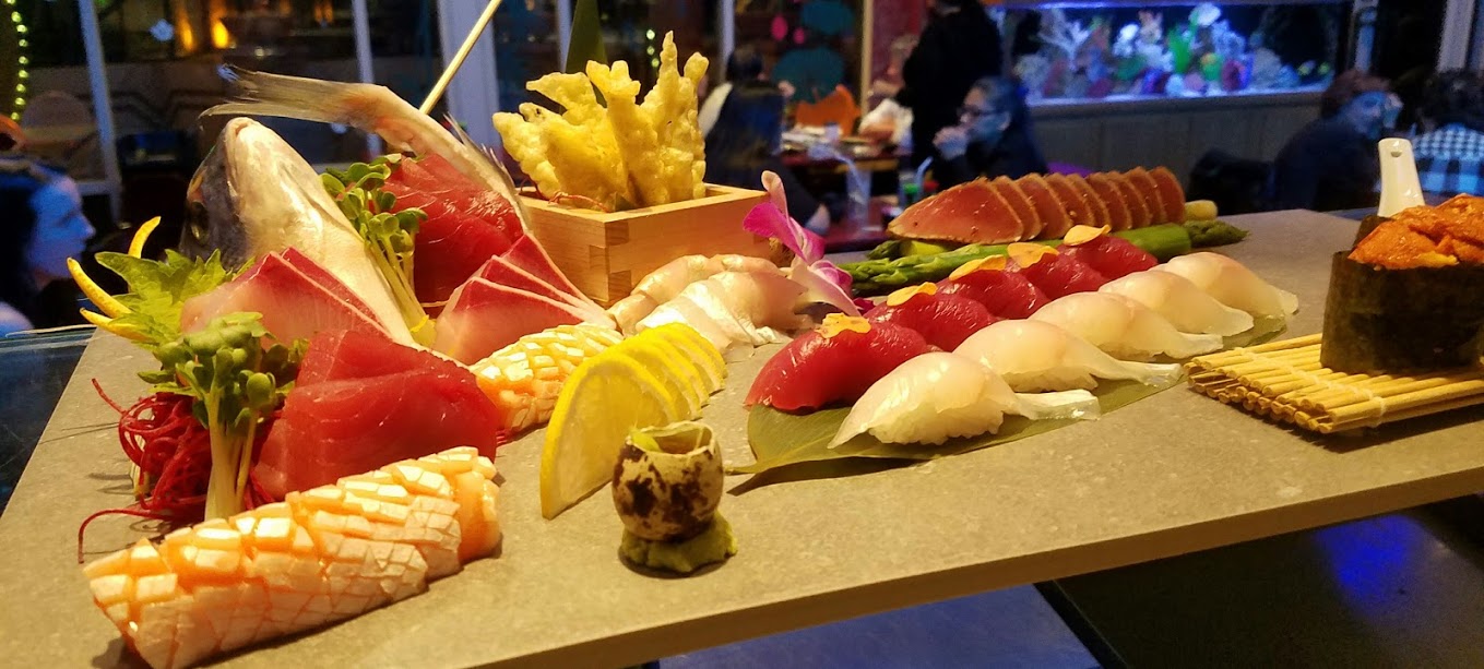 Order Fancy Boat Platter food online from Yume Sushi & Grill store, Scottsdale on bringmethat.com